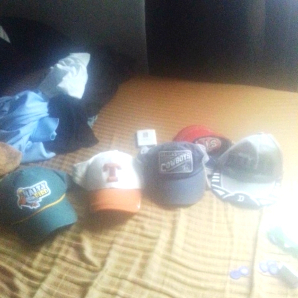 Men accessories hats